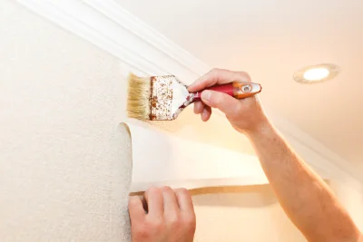 Pose de papier peint à Altenach — revêtements muraux et toiles de verre